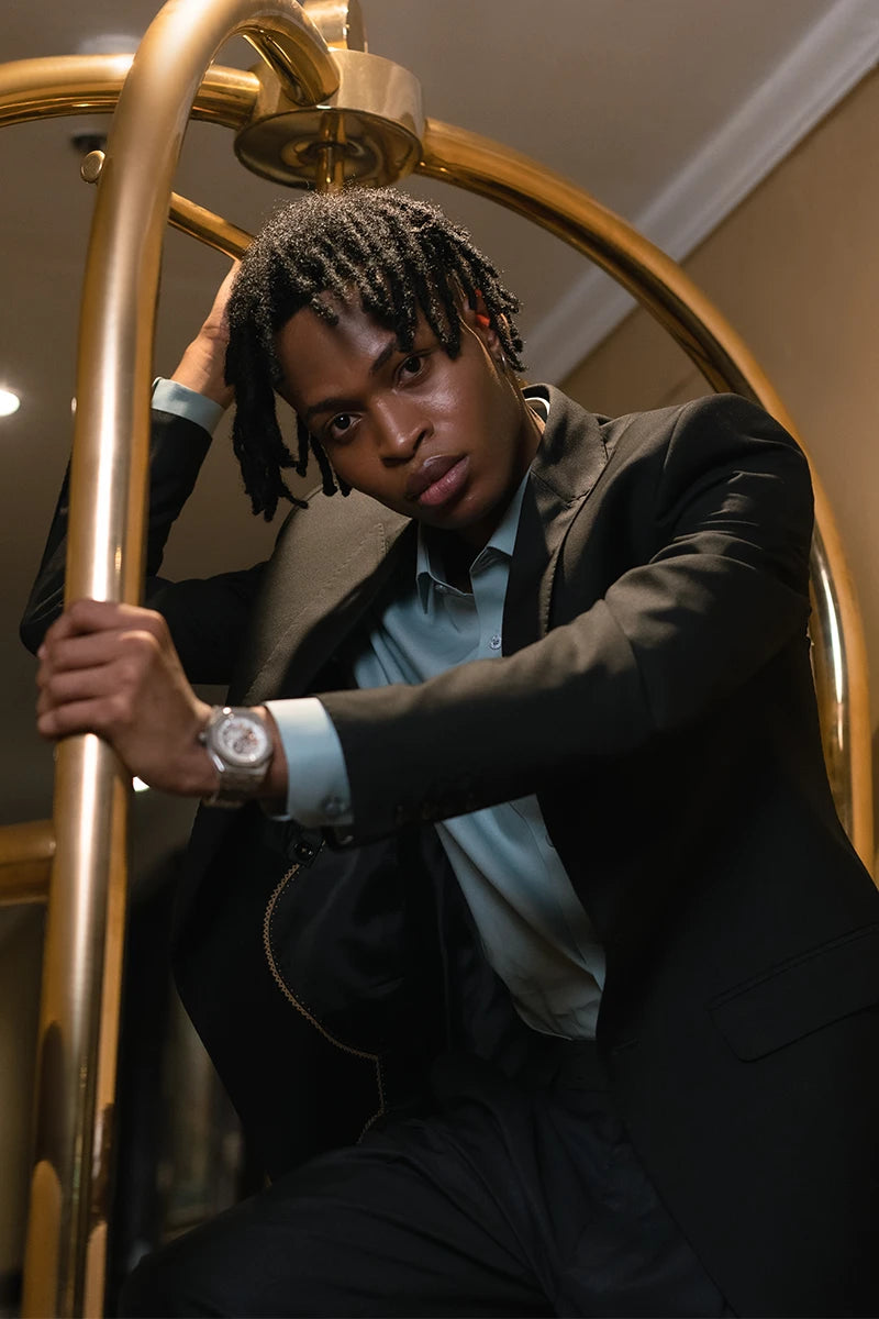 Black Peak Lapel Wool Blazer (2-Piece) - Image 3