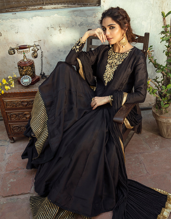 Pakistani Black Zardozi Embroidered Korean Raw Silk Pishwas (3-Piece) - Image 6