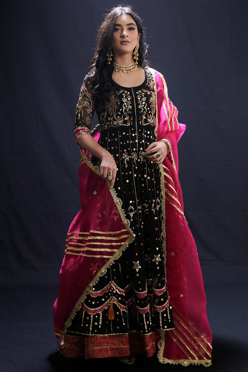 Pakistani Black Embellished Net Kalidar Pishwas (3-Piece) - Image 2