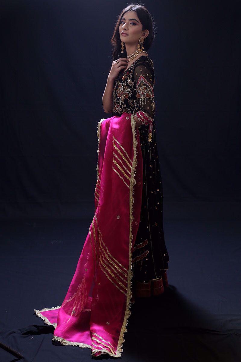 Pakistani Black Embellished Net Kalidar Pishwas (3-Piece) - Image 7