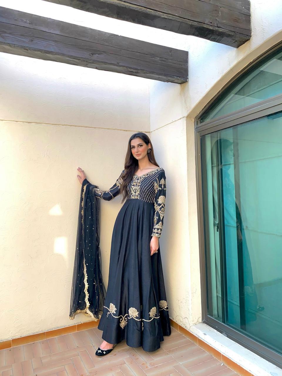 Black Dabka Dori Embroidered Raw Silk Pishwas (2-Piece) - Image 1