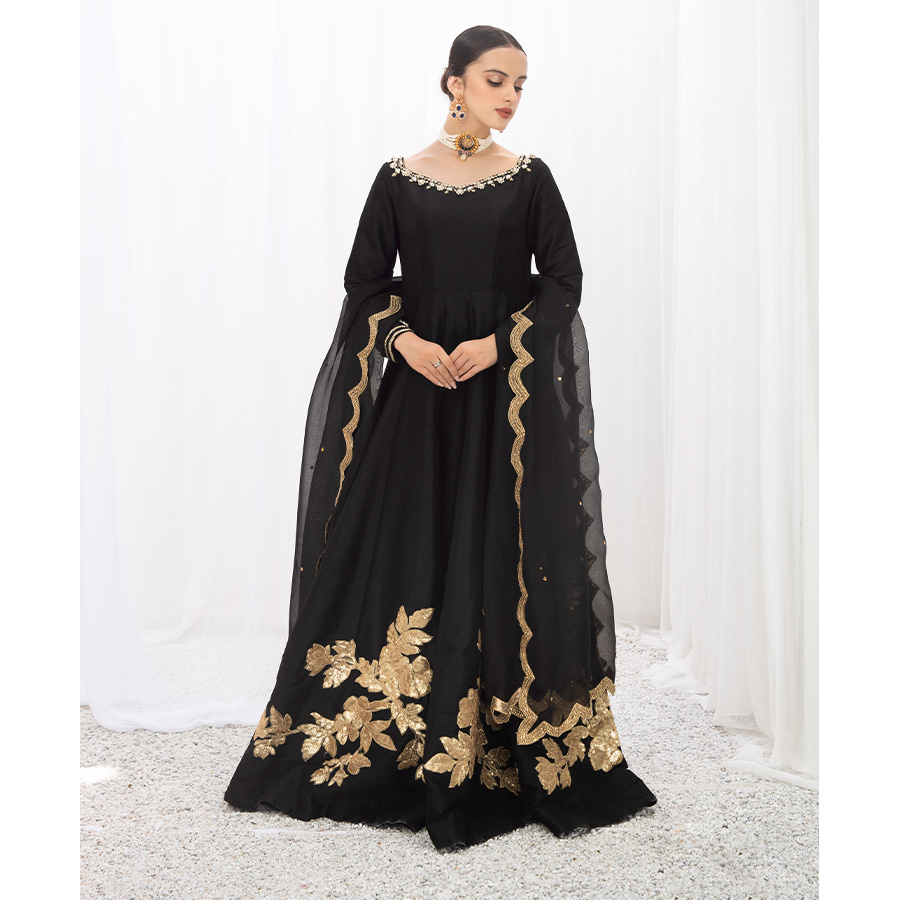 Pakistani Black Embellished Indian Raw Silk Pishwas (2-Piece) - Image 1