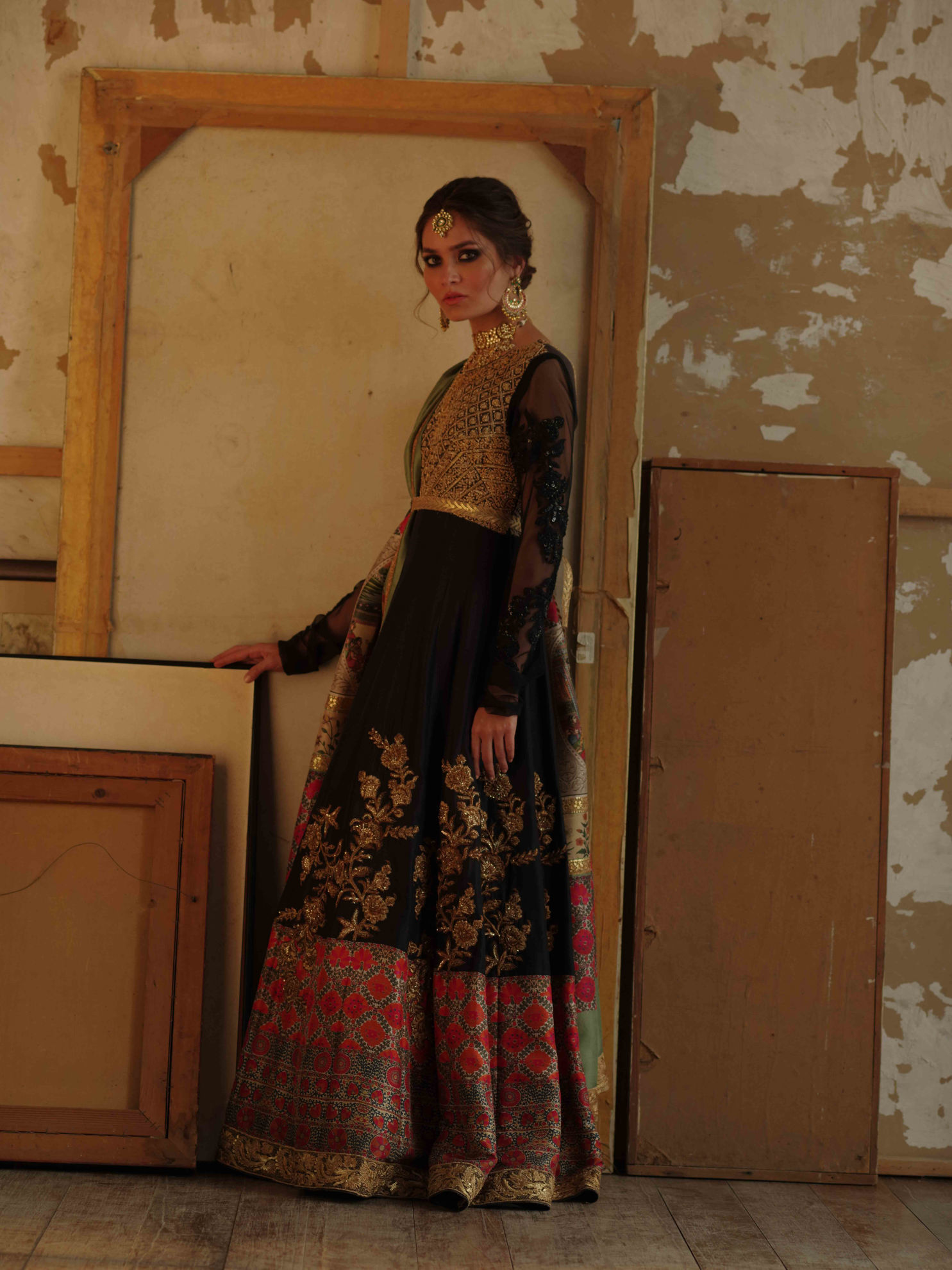 Pakistani Black Zardozi Raw Silk Pishwas (2-Piece) - Image 4