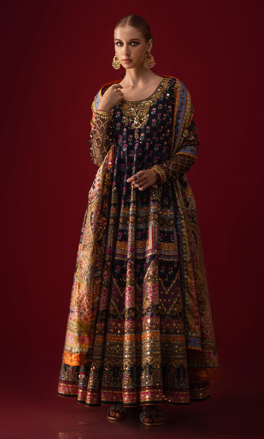 Pakistani Black Hand Embellished Silk Pishwas (2-Piece) - Image 1