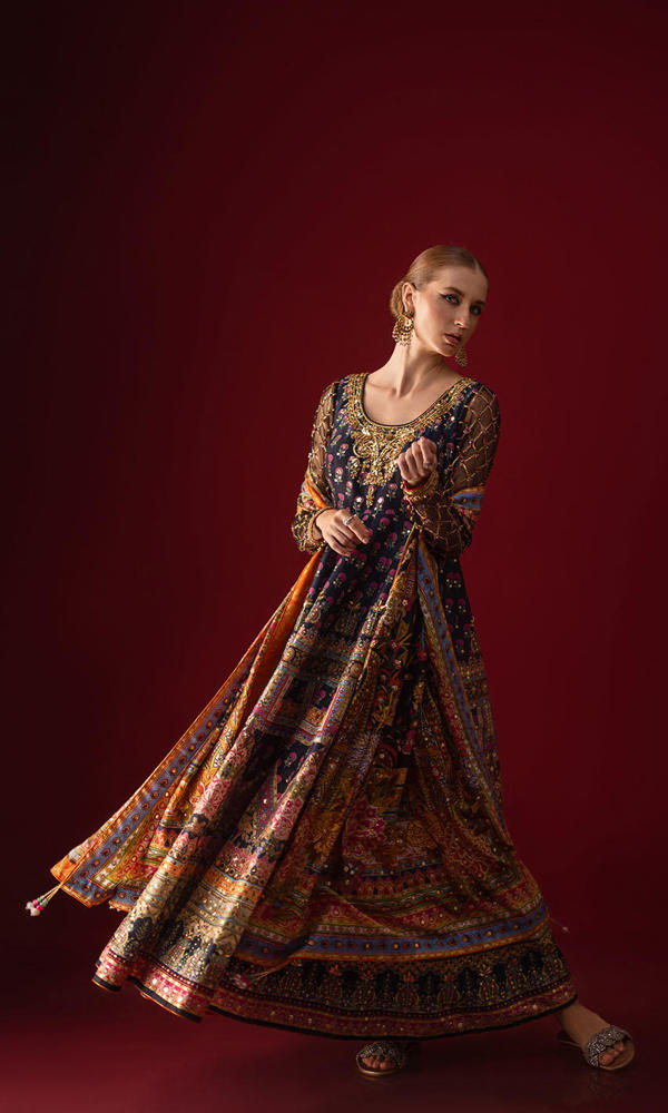 Pakistani Black Hand Embellished Silk Pishwas (2-Piece) - Image 5