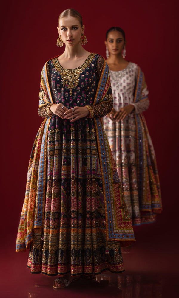 Pakistani Black Hand Embellished Silk Pishwas (2-Piece) - Image 9