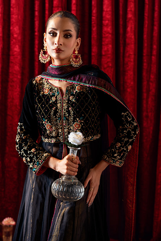 Pakistani Black Embroidered Velvet Pishwas Dress (3-Piece) - Image 3