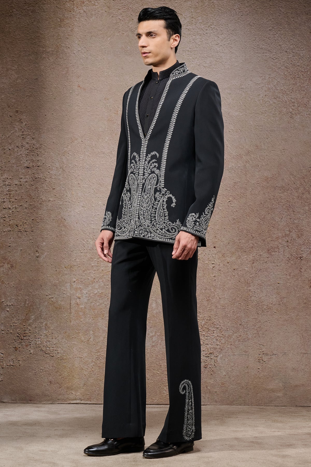 Black Pearl Embroidered Double Georgette Bandhgala (3-Piece) - Image 2