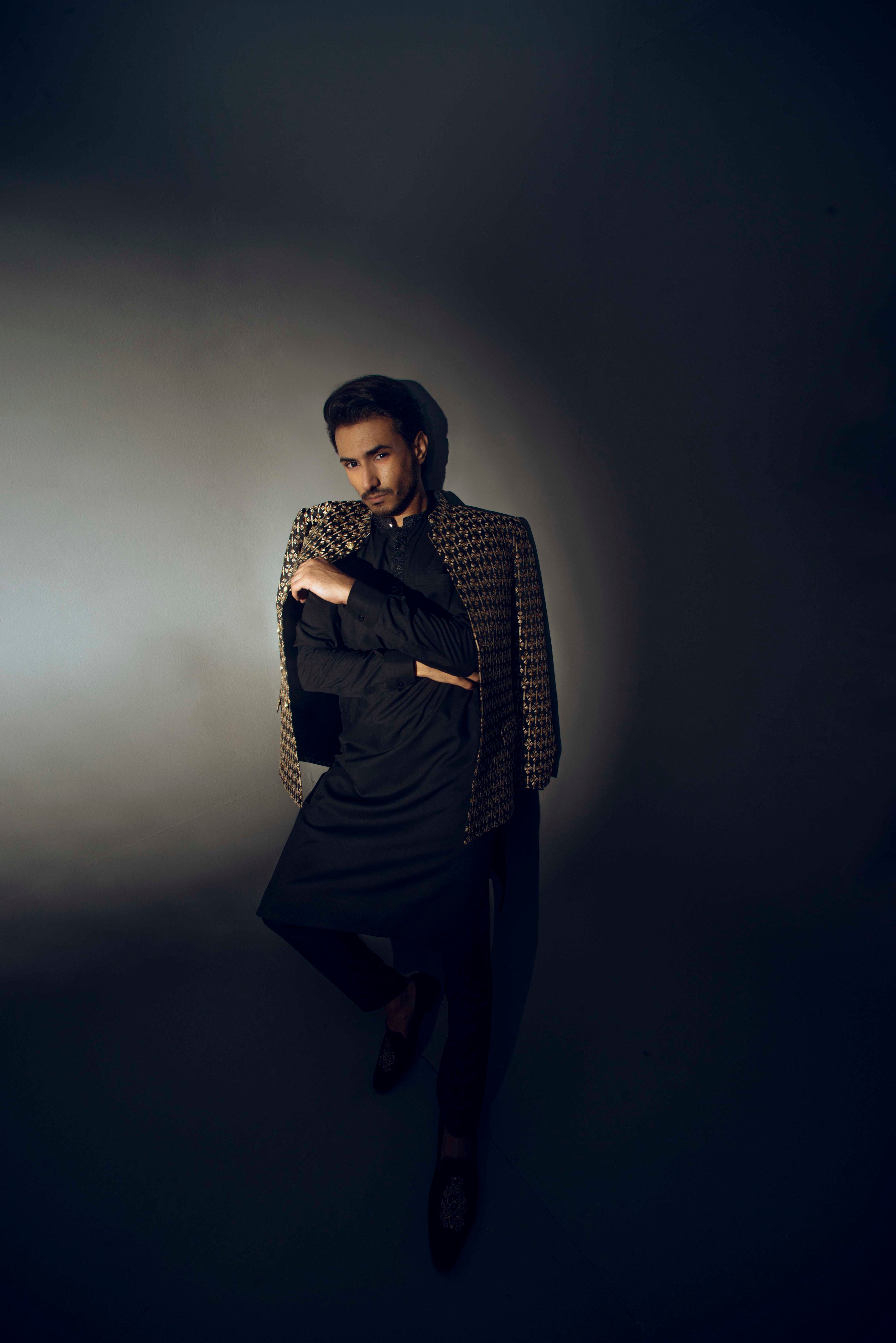 Black Gold Geometric Lightweight Prince Coat (1-Pc) - Image 4