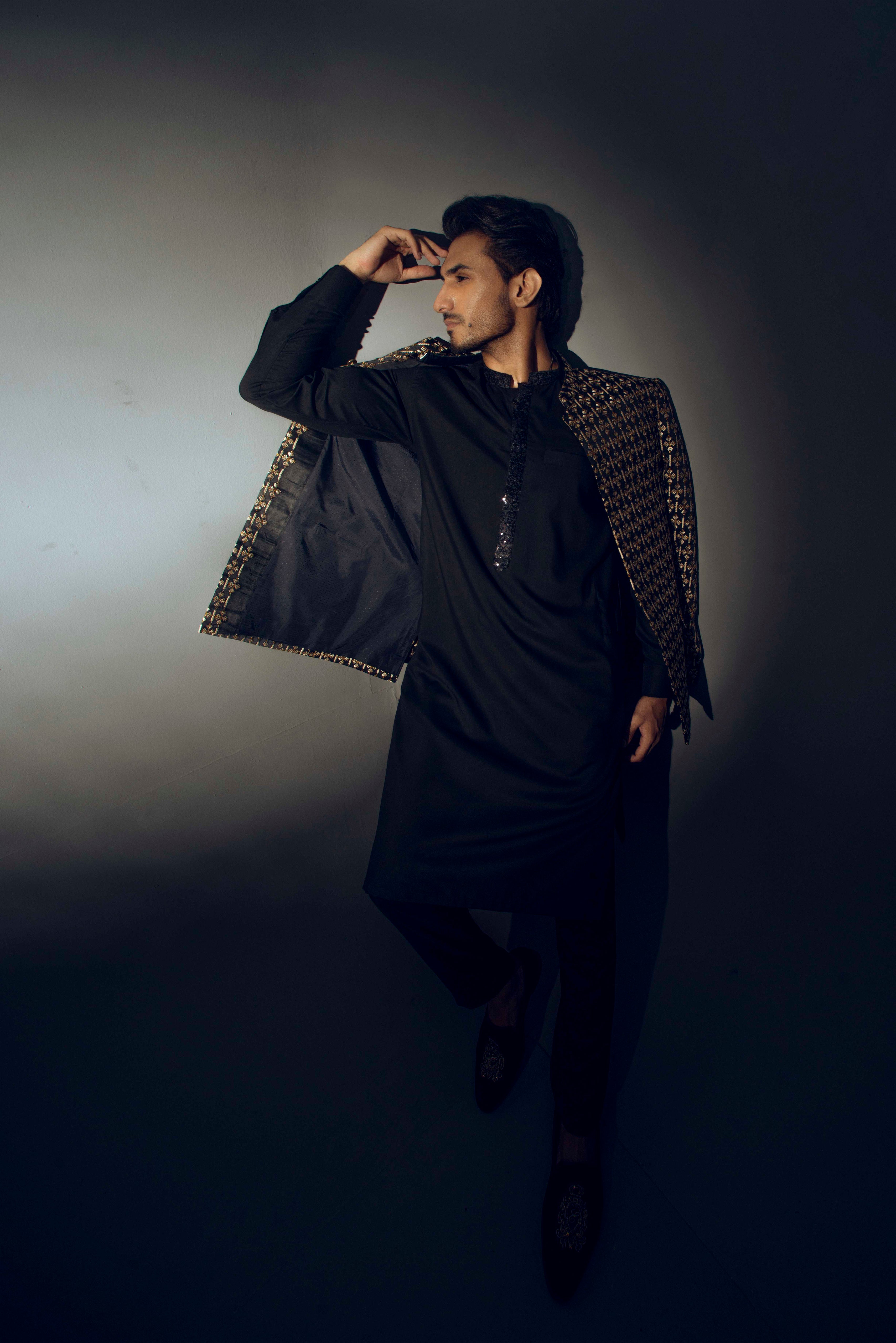 Black Gold Geometric Lightweight Prince Coat (1-Pc) - Image 5