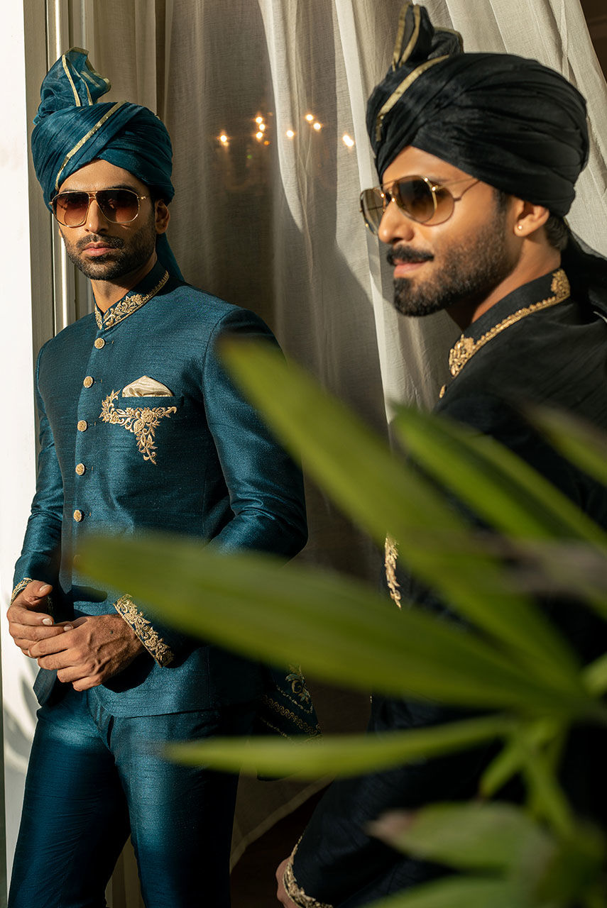 Black Resham Embroidered Raw Silk Prince Coat (1-Pc) - Image 8