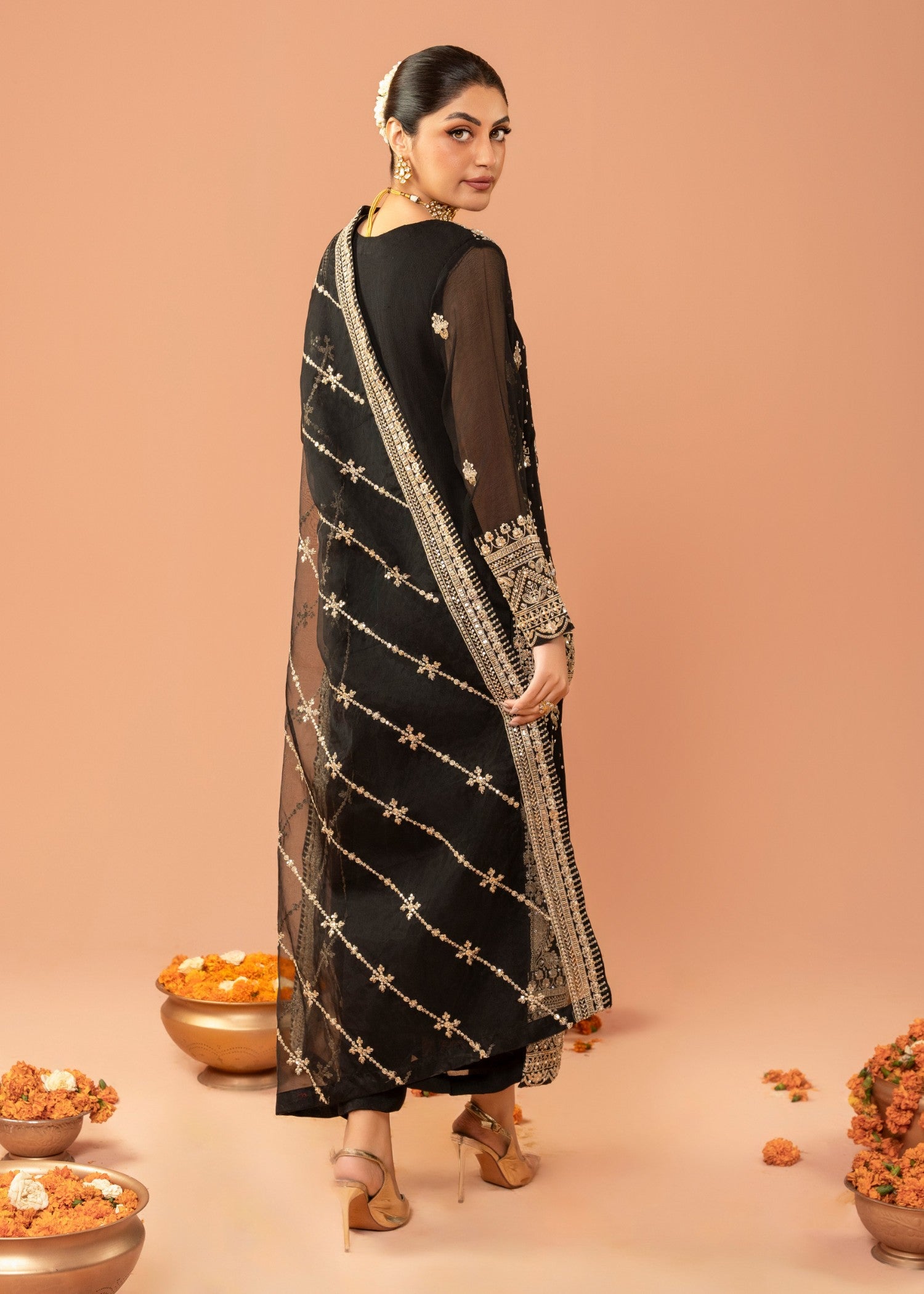 Black Embroidered Chiffon Kurta Set (3-Piece) - Image 3