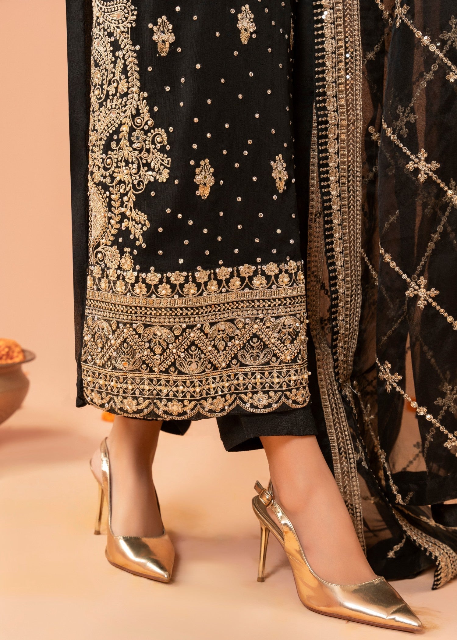 Black Embroidered Chiffon Kurta Set (3-Piece) - Image 9