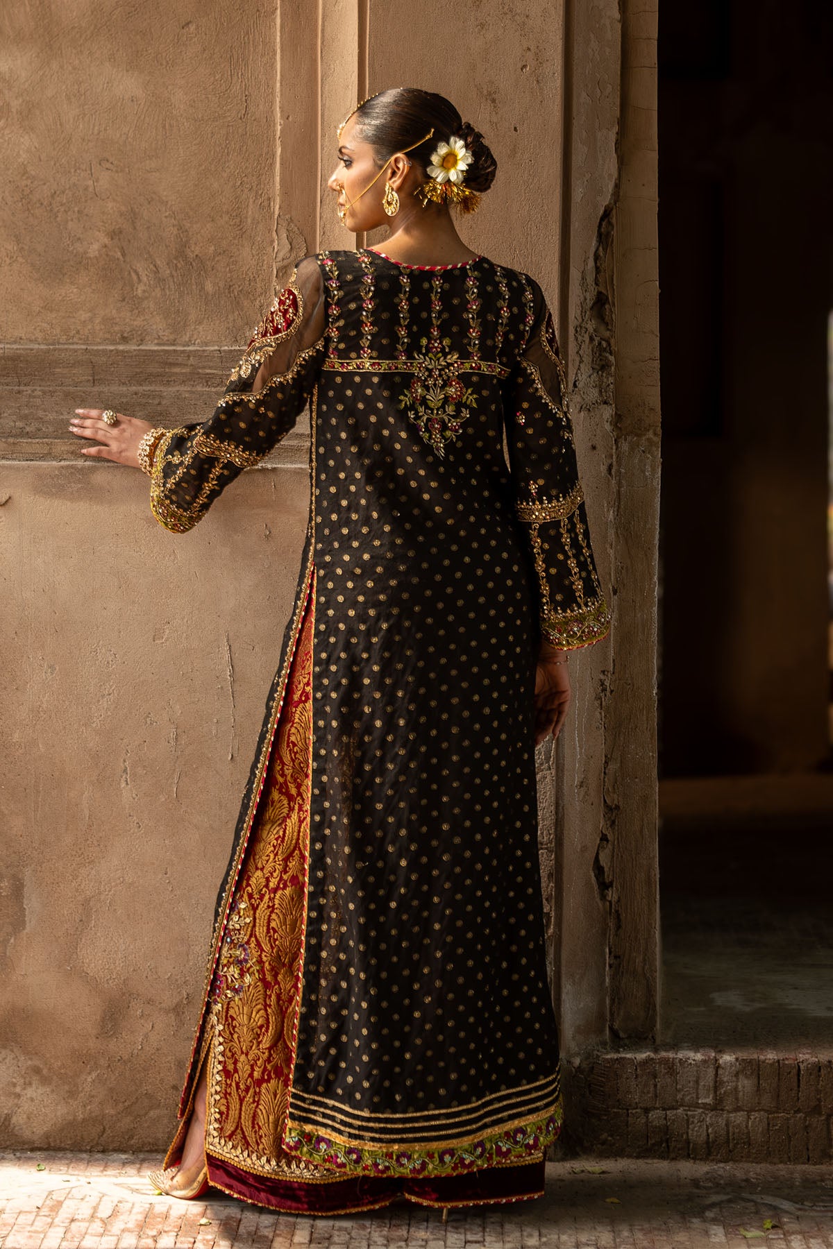 Black Zari Woven Cotton Net Kameez (3-Piece) - Image 3