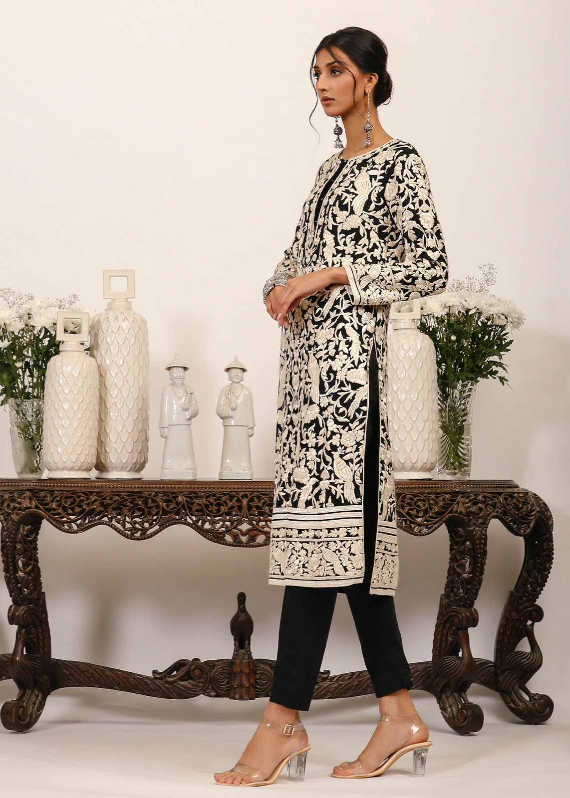 Black Parsi Gara Embroidered Crepe Salwar Kameez (3-Piece) - Image 4