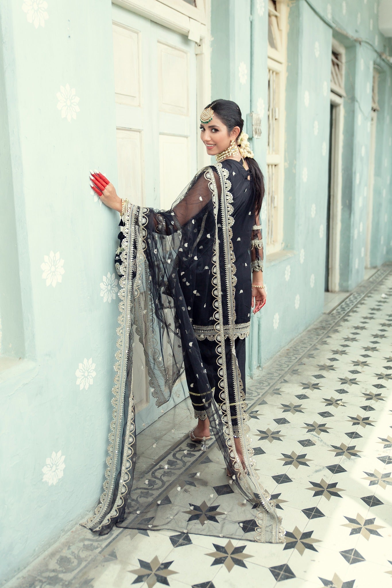 Black Embroidered Net Salwar Kameez (4-Piece) - Image 6