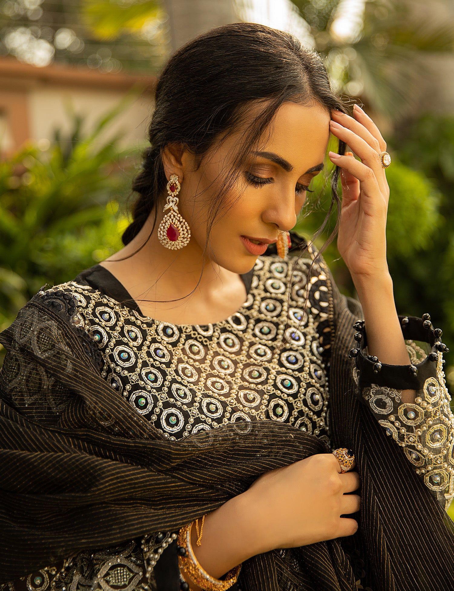 Black Embellished Organza 3-Piece Salwar Kameez - Image 4