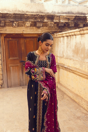 Pakistani Black Hand-Embroidered Raw Silk Kurta Set (3-Piece) - Image 4