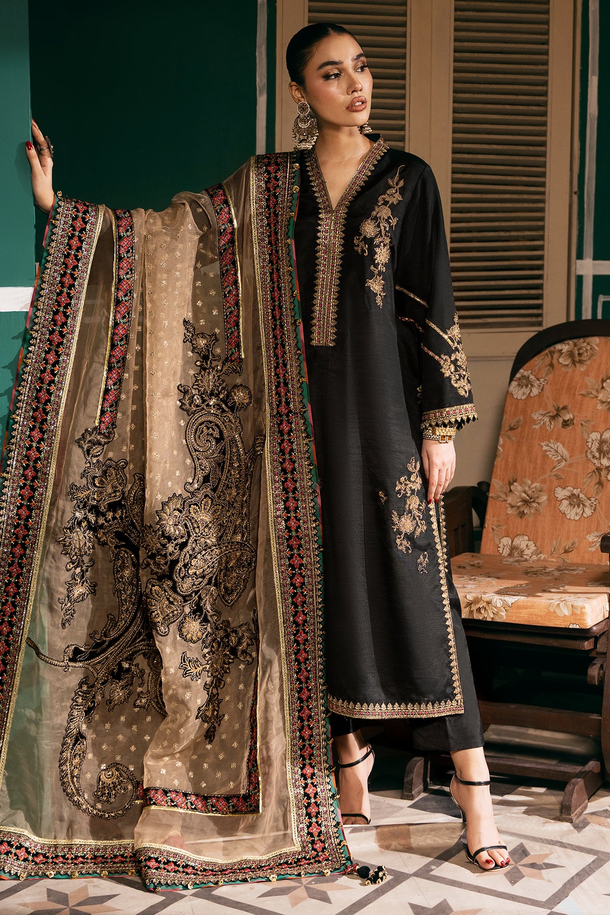 Black Embroidered Raw Silk Salwar Kameez (3-Piece) - Image 5