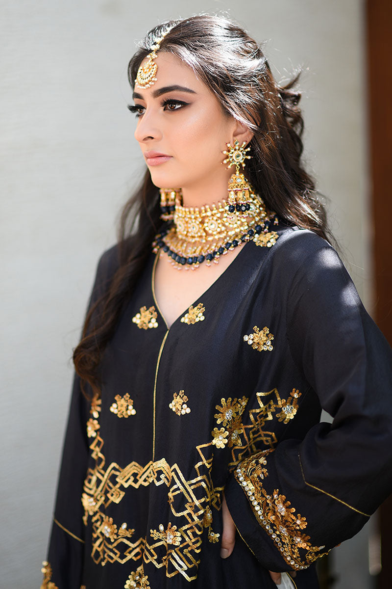 Pakistani Black Sequin & Kundan Raw Silk Salwar Kameez (3-Piece) - Image 2