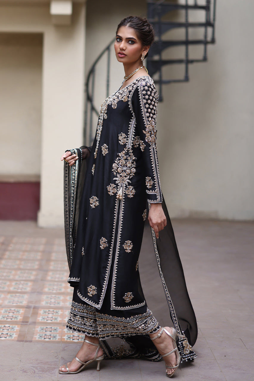 Pakistani Black Zardozi Embroidered Raw Silk Kurta Set (3-Piece) - Image 4