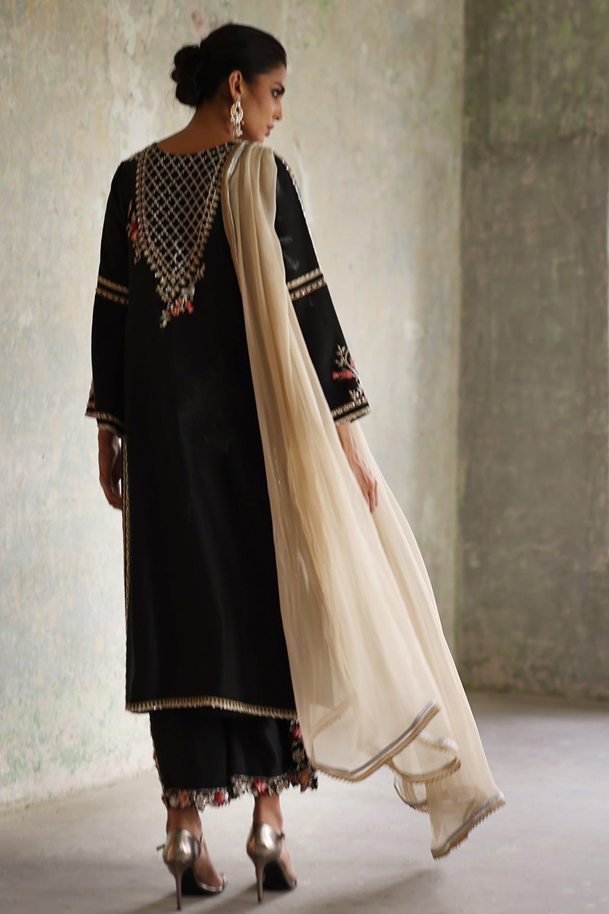 Pakistani Black Zardozi & Resham Raw Silk Salwar Kameez (3-Piece) - Image 2