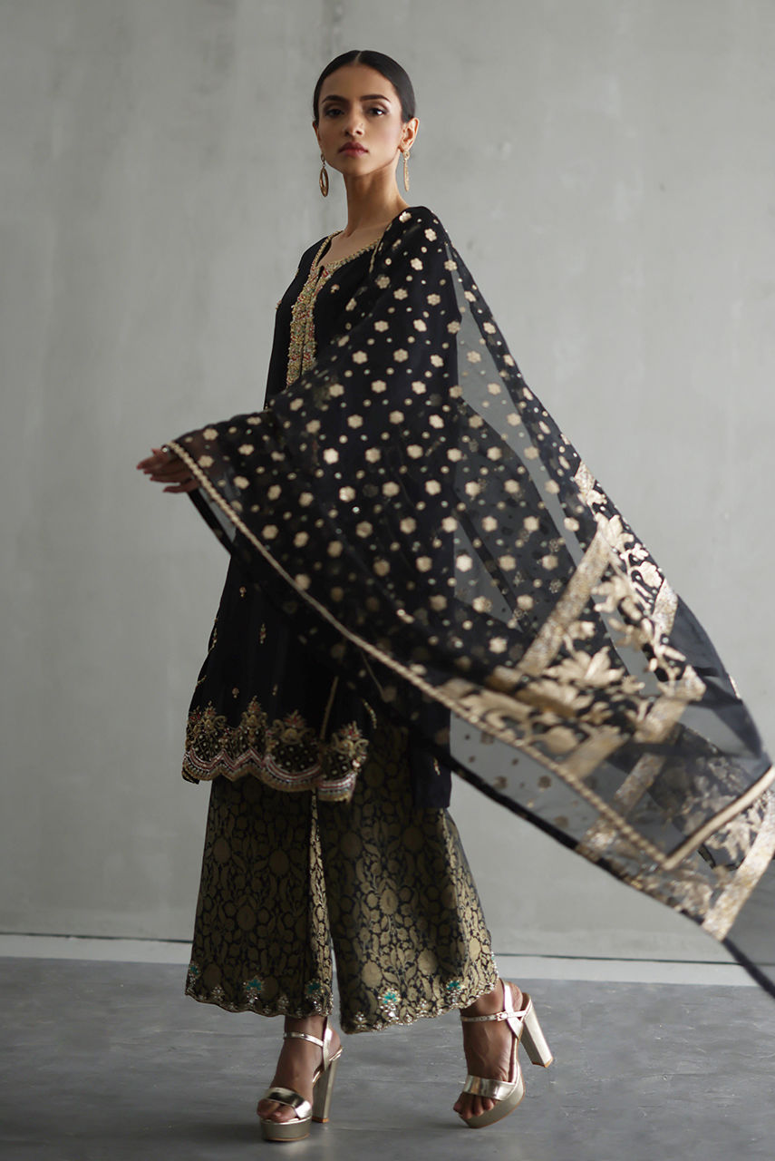 Pakistani Black Zardozi Raw Silk Salwar Kameez (3-Piece) - Image 3