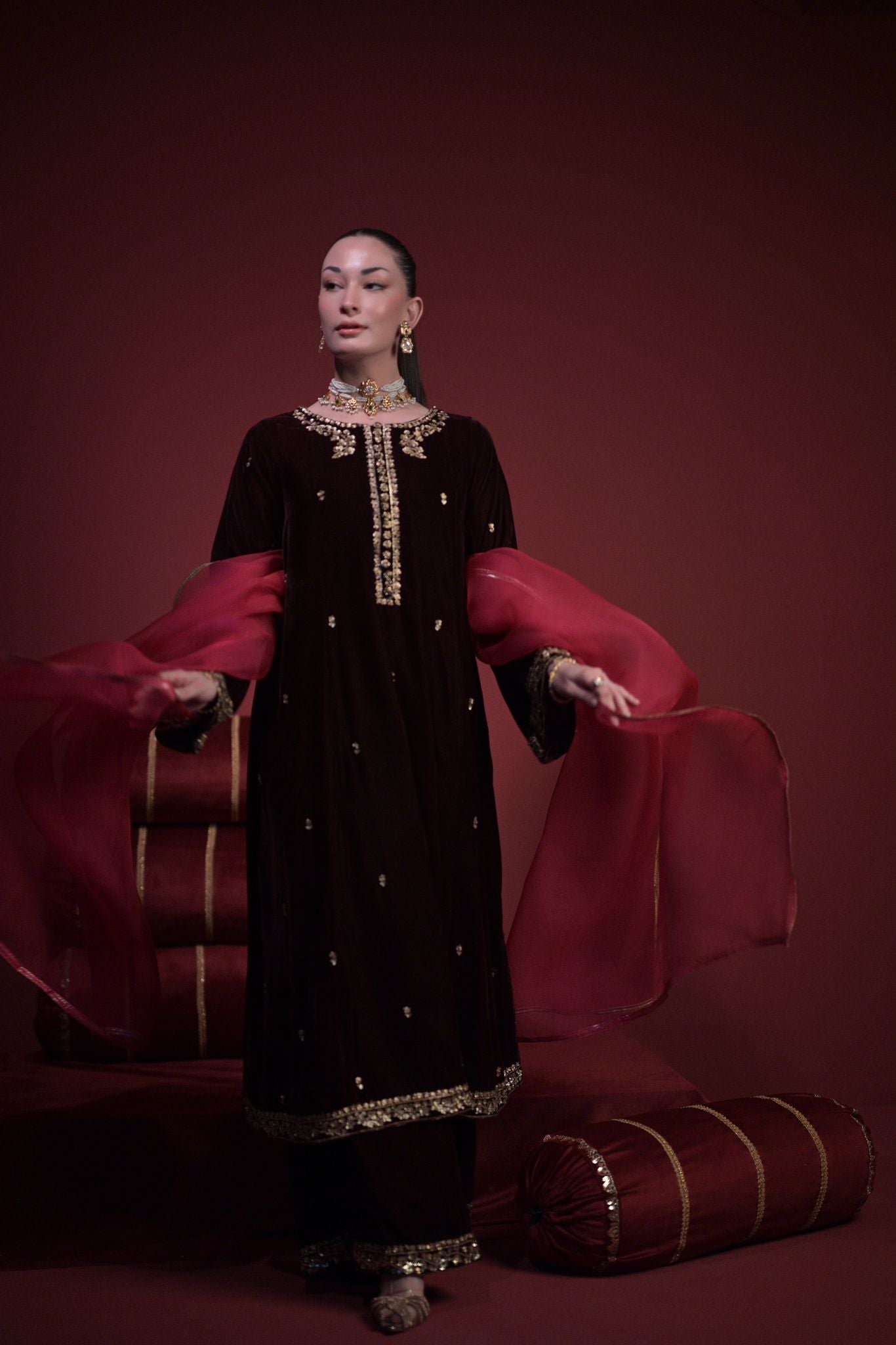 Black Hand-Embroidered Velvet Salwar Kameez (3-Piece) - Image 4