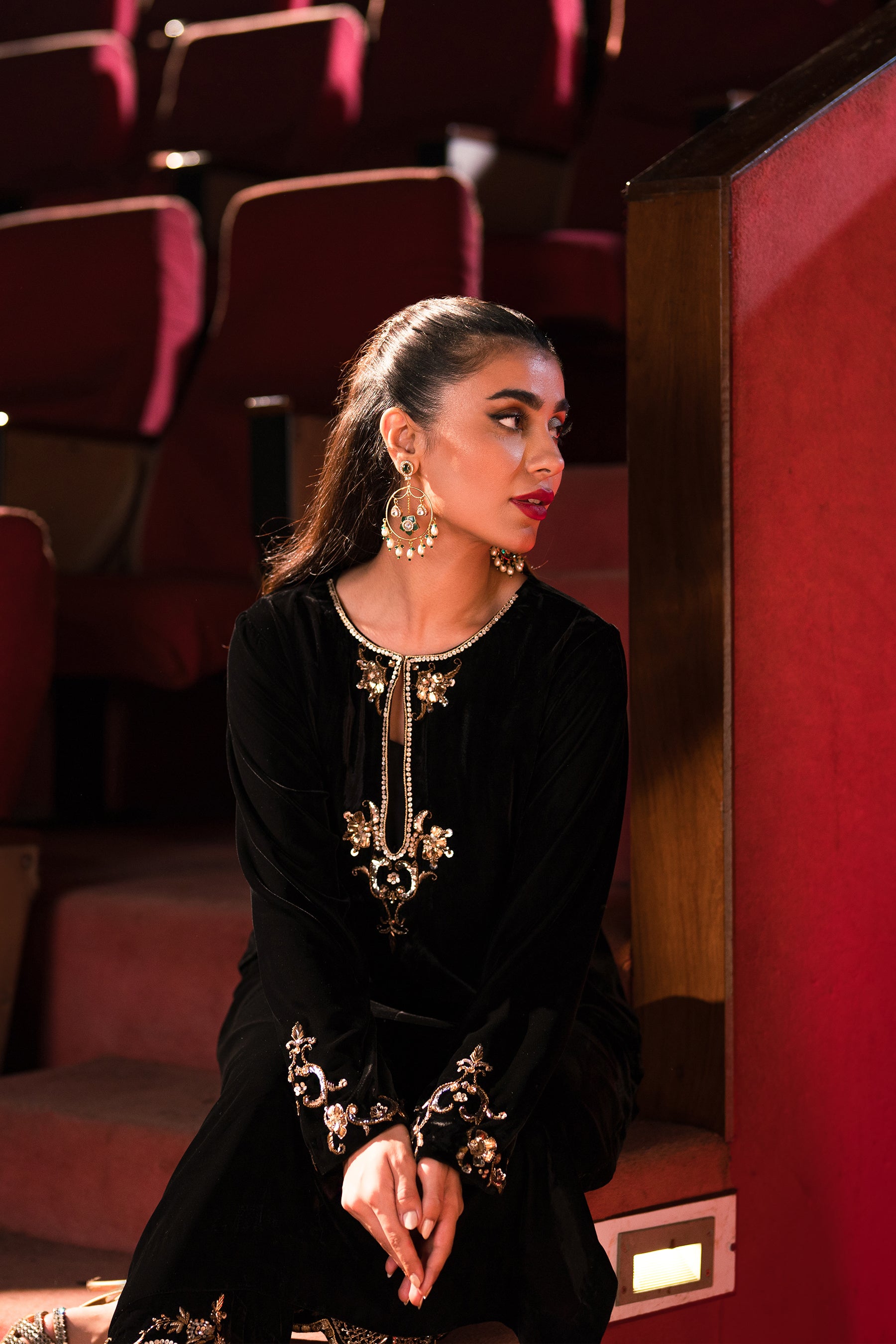 Black Embellished Velvet Salwar Kameez (3-Piece) - Image 6