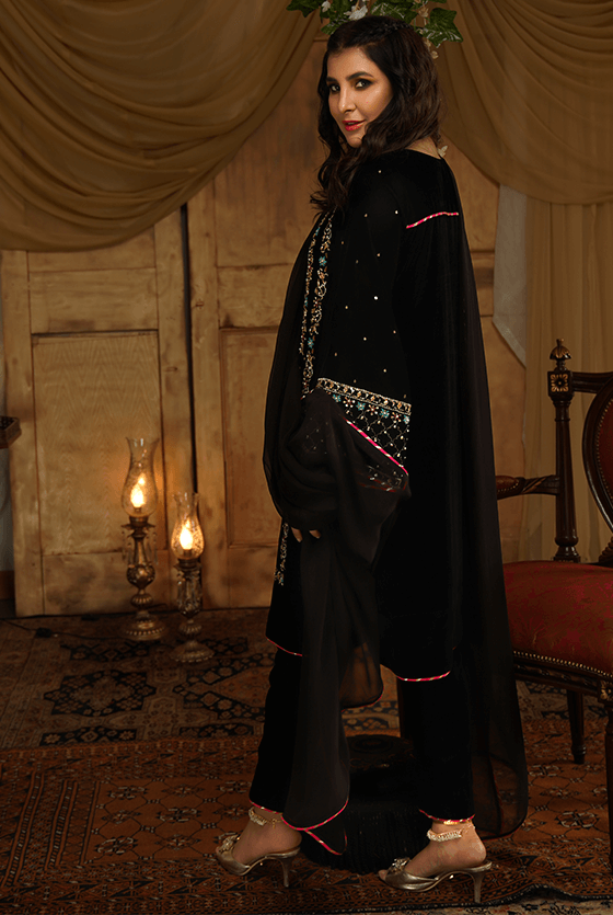 Black Hand Embellished Velvet Salwar Kameez (3-Piece) - Image 3