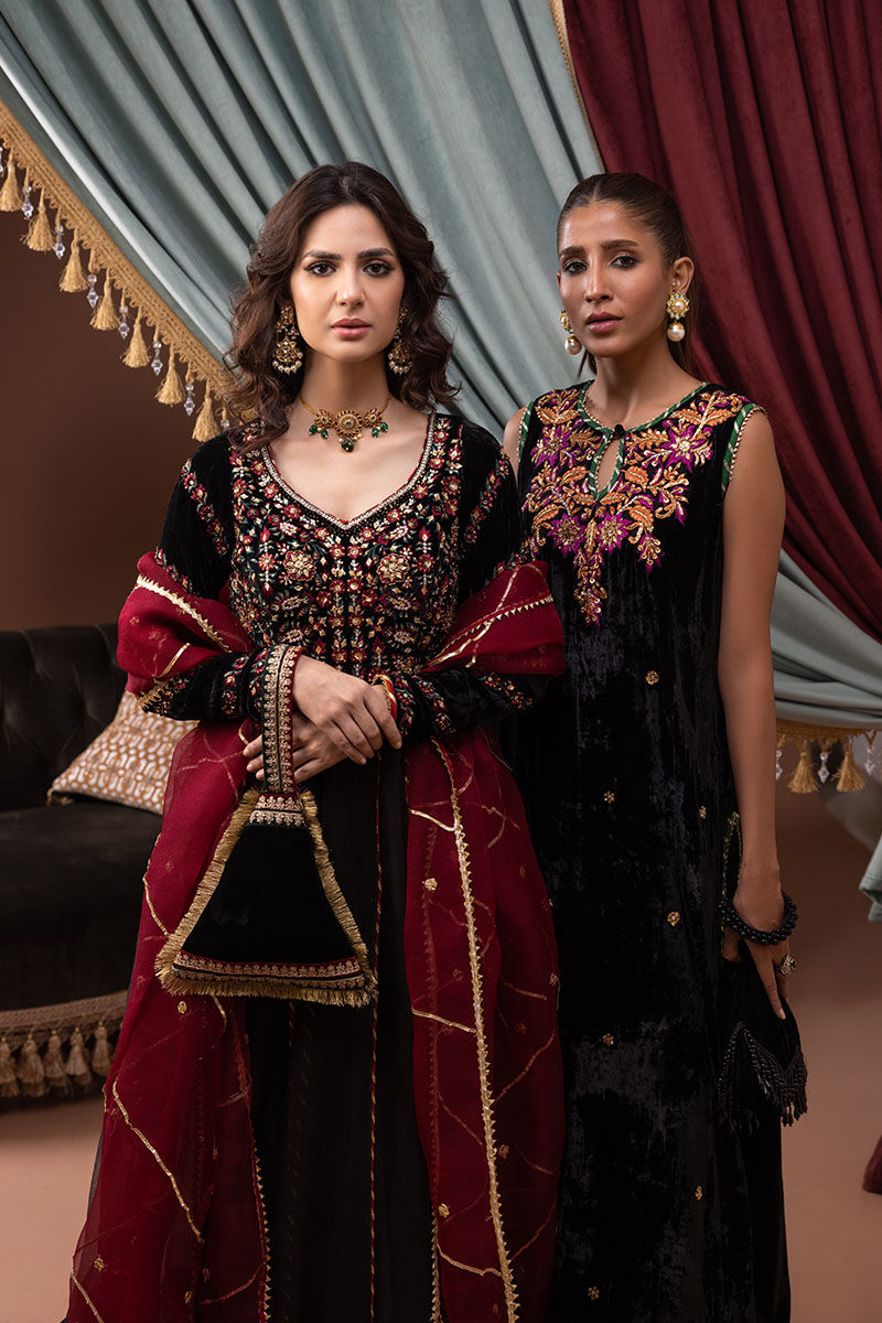 Pakistani Black Handworked Velvet Salwar Kameez (3-Piece) - Image 9
