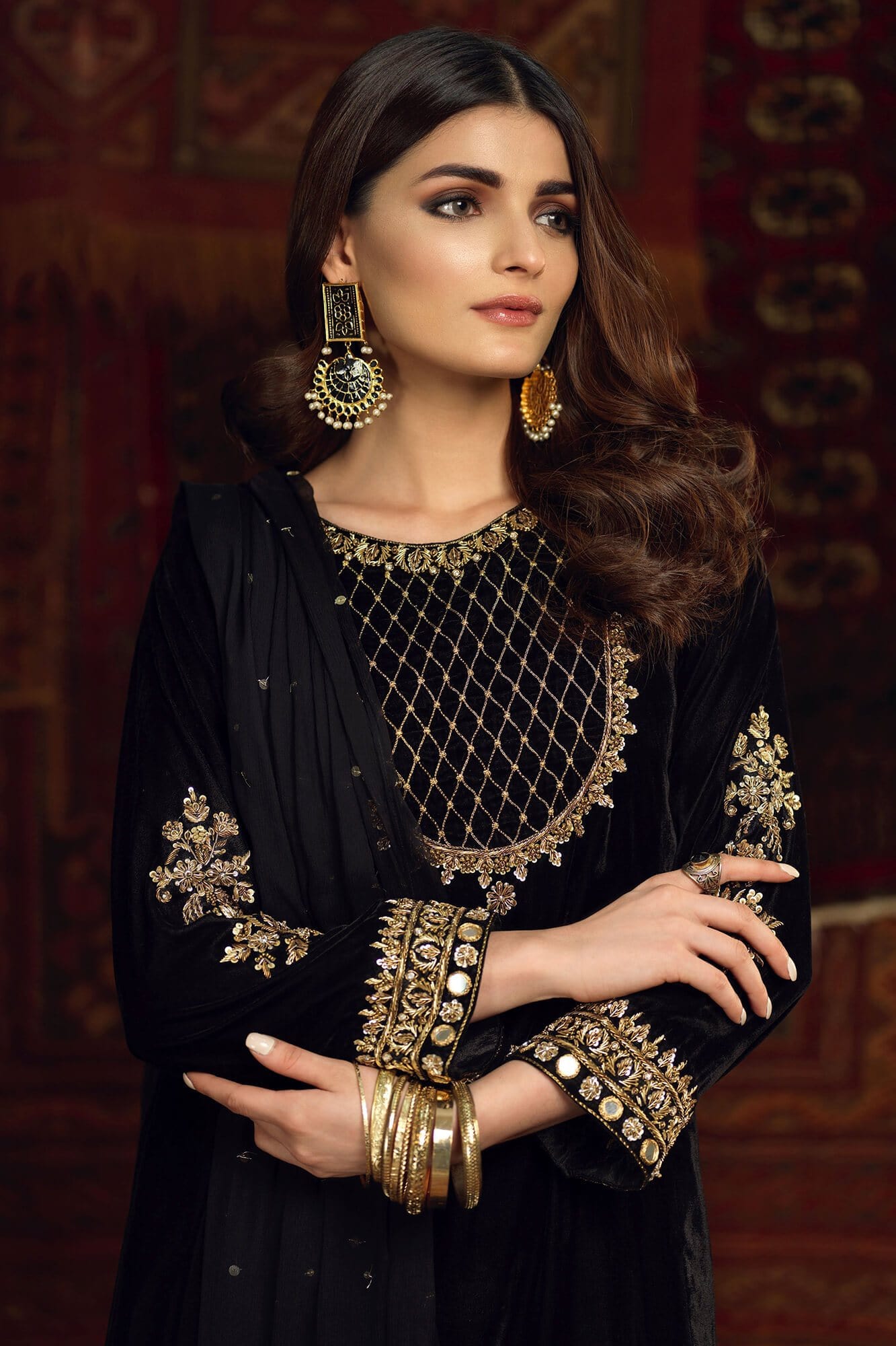Pakistani Black Kora Dabka Embroidered Velvet Salwar Kameez (3-Piece) - Image 1