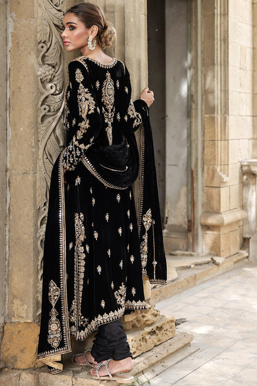Black Marori Kamdani Velvet Kurta Set (3-Piece) - Image 3