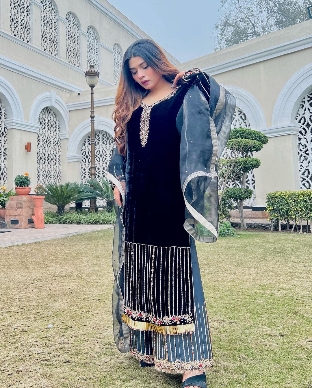 Black Embroidered Velvet Salwar Kameez (3-Piece) - Image 6