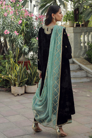 Black Embellished Velvet Salwar Kameez (3-Piece) - Image 4