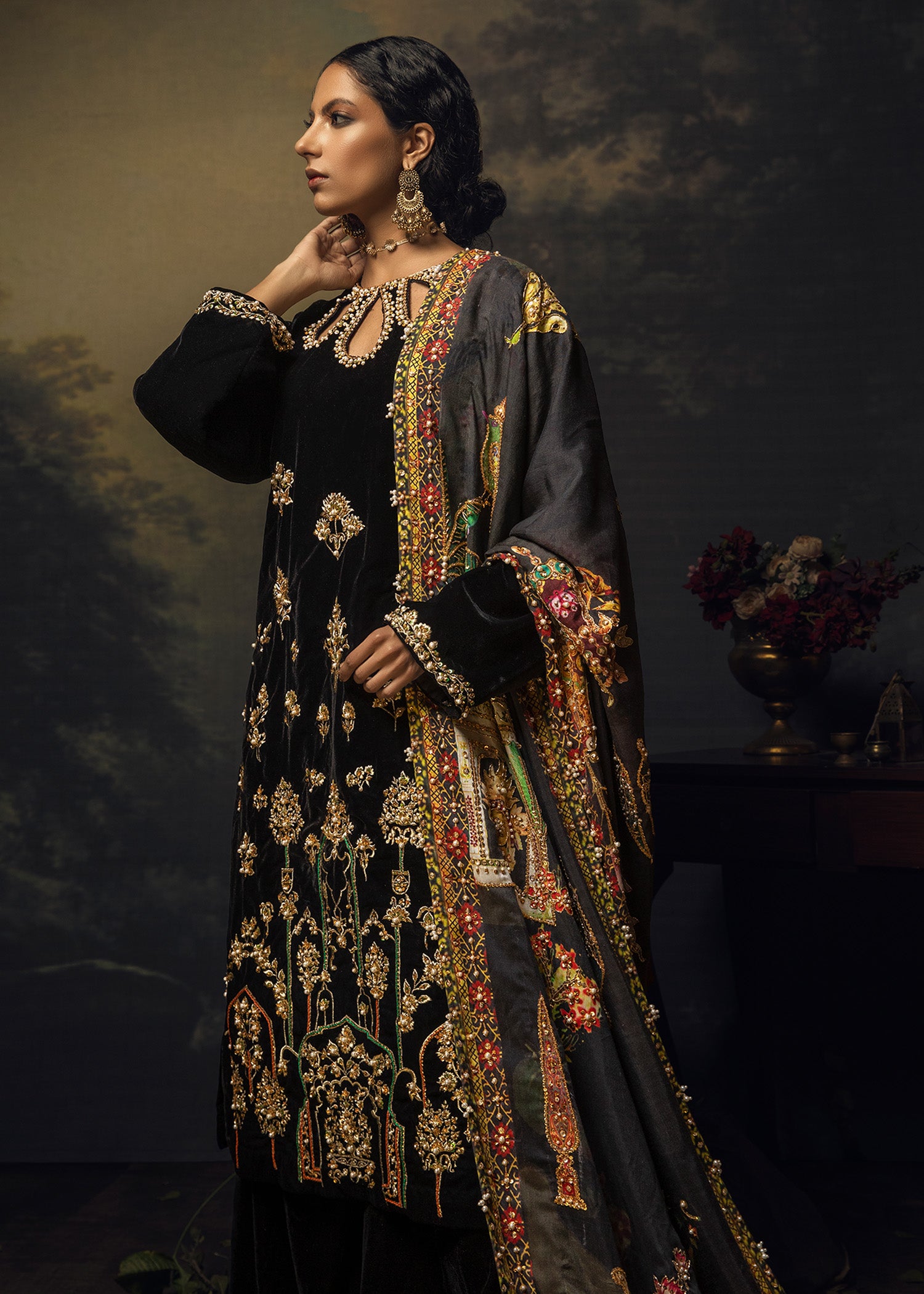 Pakistani Black Tilla Embroidered Velvet Salwar Kameez (3-Piece) - Image 2