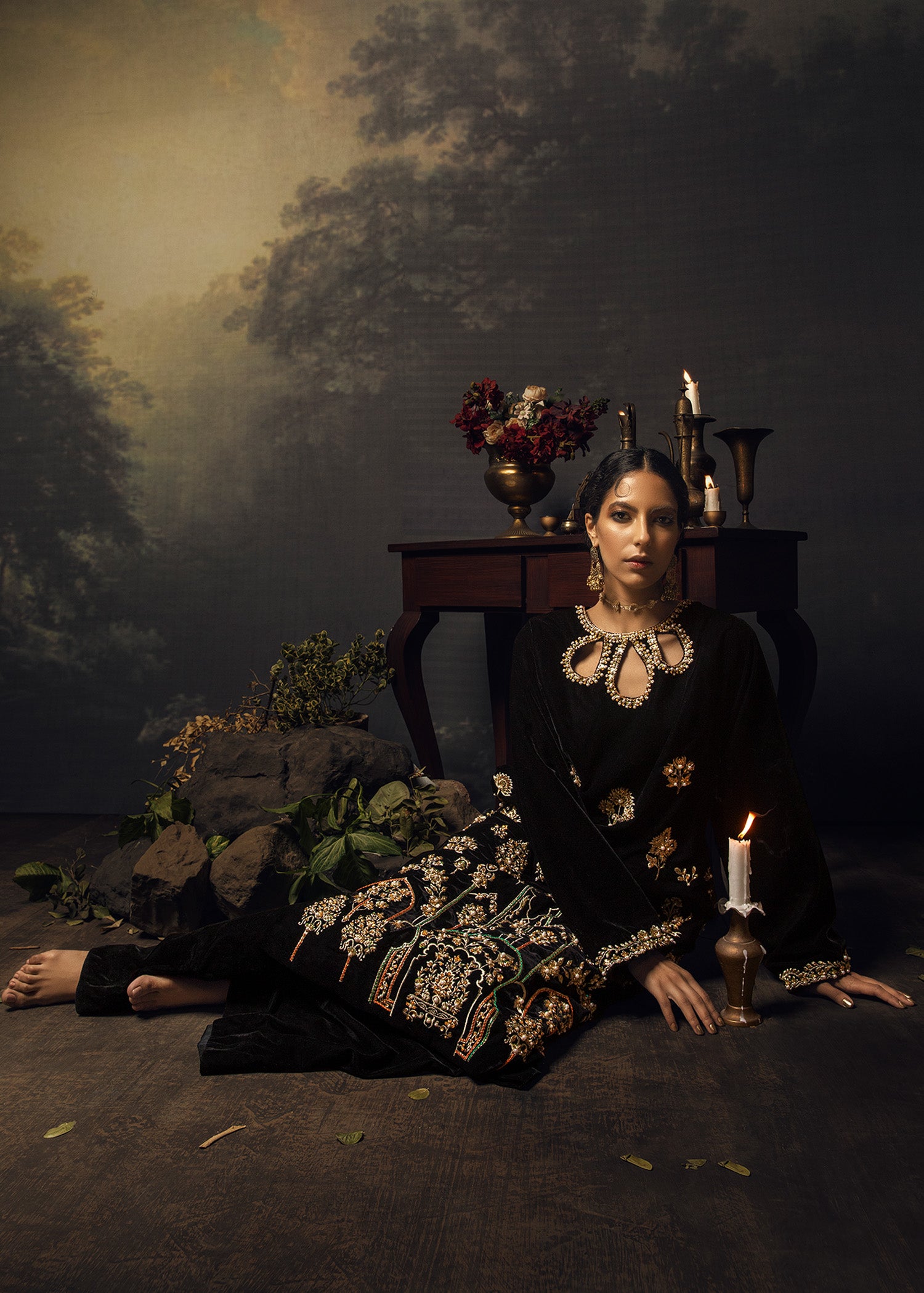 Pakistani Black Tilla-Embroidered Velvet Salwar Kameez (3-Piece) - Image 5