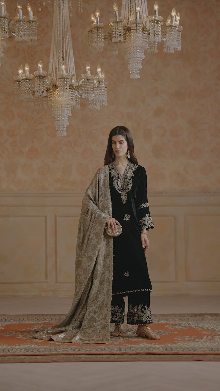 Black Embroidered Velvet Salwar Kameez (3-Piece) - Image 7
