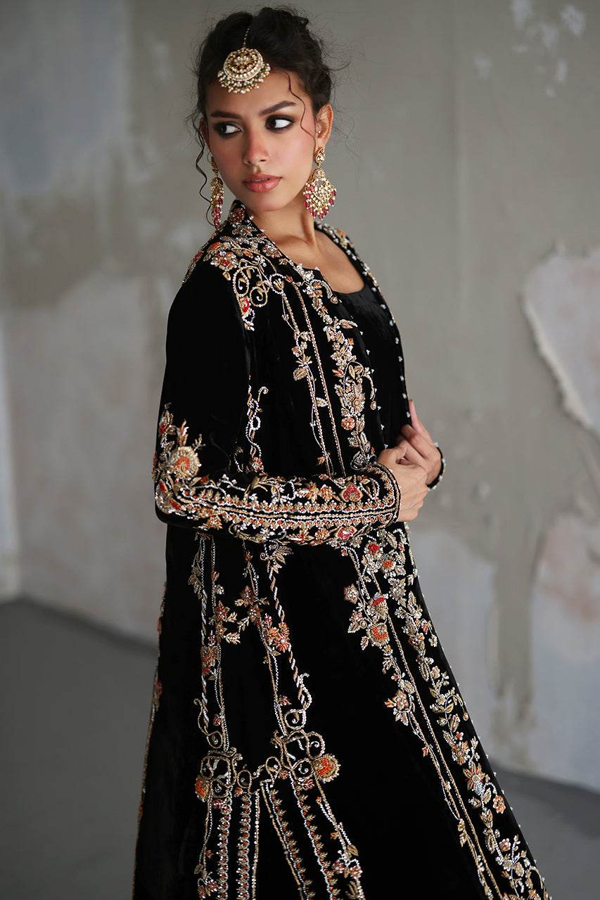 Pakistani Black Zardozi Embroidered Velvet Jacket Set (3-Piece) - Image 1