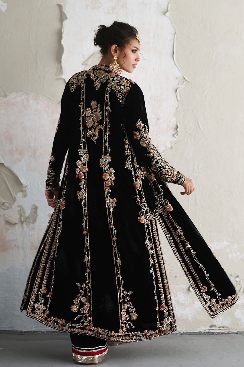 Pakistani Black Zardozi Embroidered Velvet Jacket Set (3-Piece) - Image 2