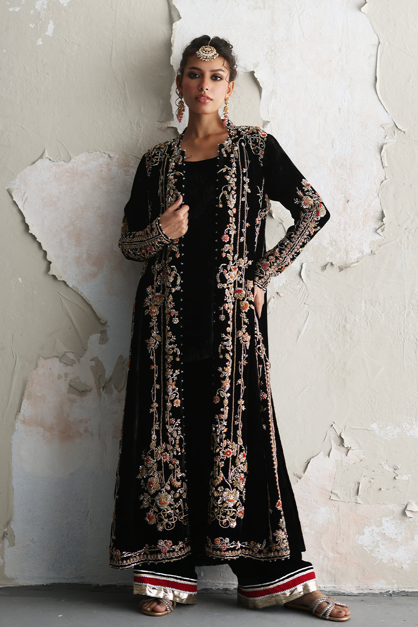 Pakistani Black Zardozi Embroidered Velvet Jacket Set (3-Piece) - Image 4
