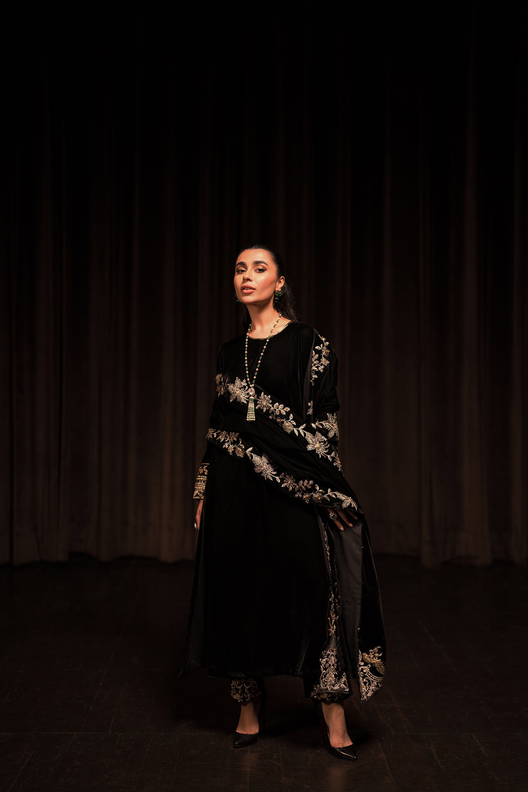 Black Zardozi Embroidered Velvet Salwar Kameez (3-Piece) - Image 7