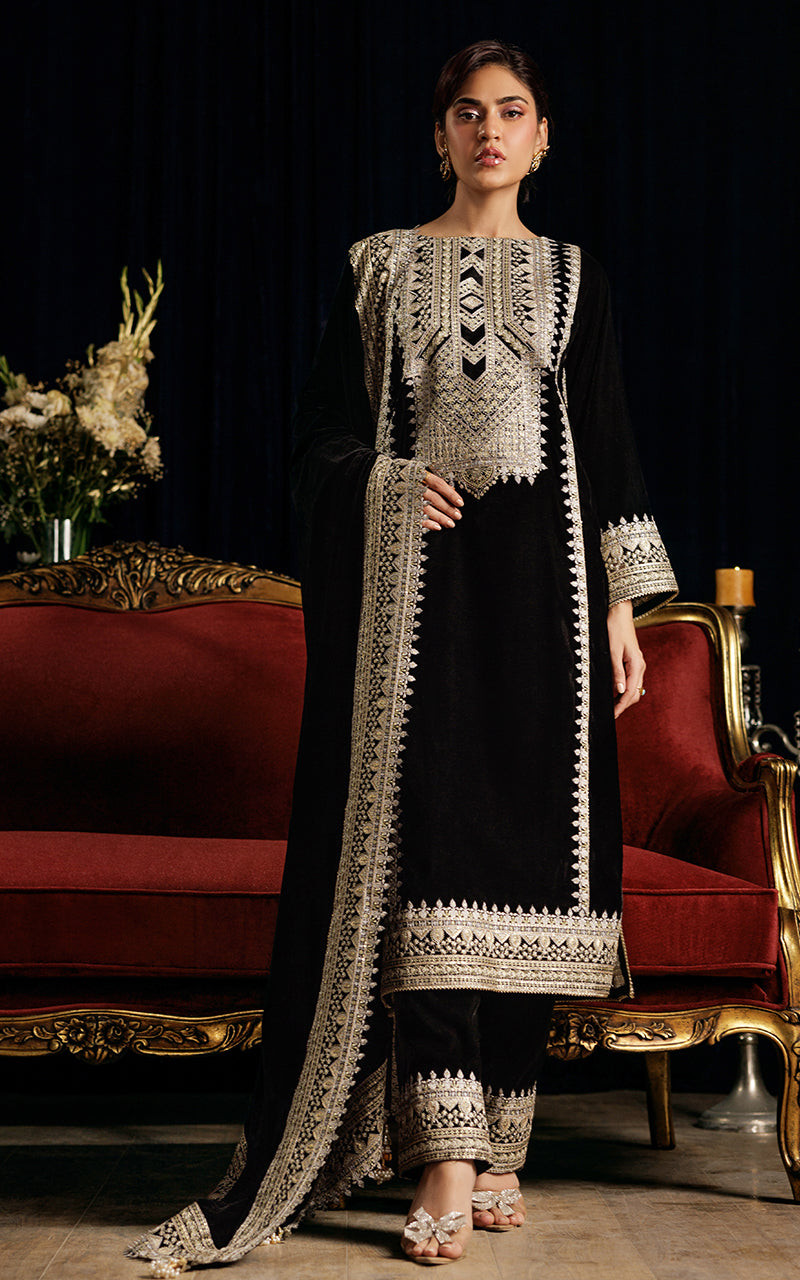 Pakistani Black Zari & Sequin Velvet 3-Piece Suit - Image 1