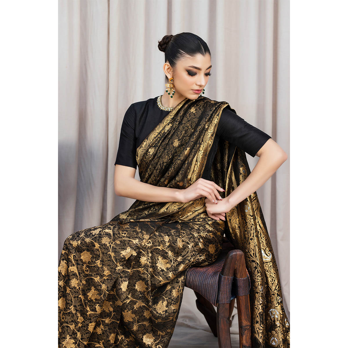 Pakistani Black Banarsi Zari Silk Saree Set (3-Piece) - Image 3