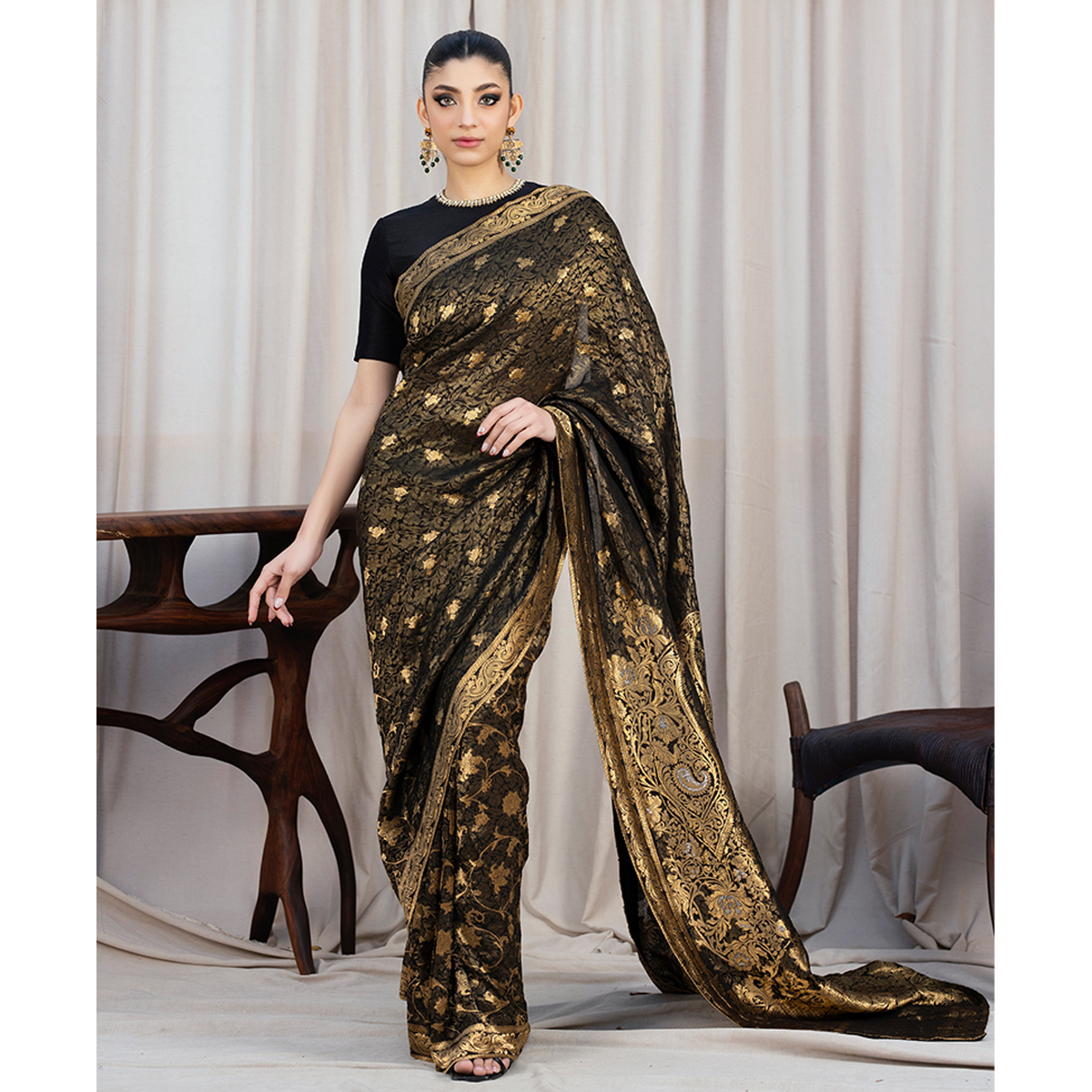 Pakistani Black Banarsi Zari Silk Saree Set (3-Piece) - Image 5