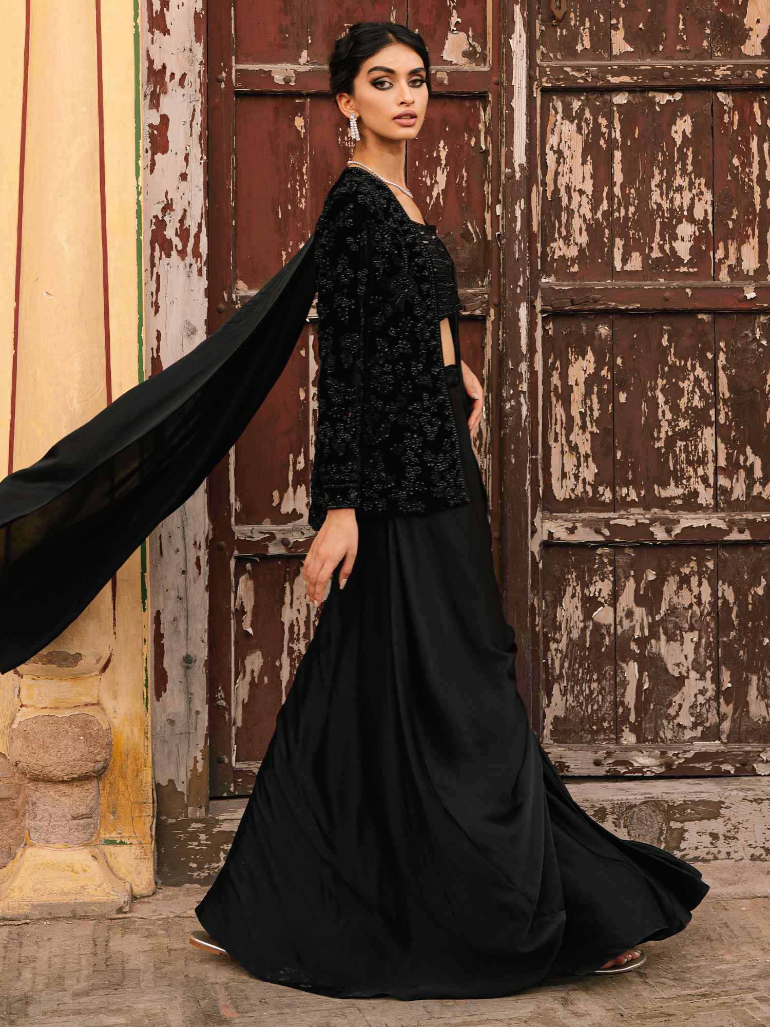 Indian Black Hand-Embellished Velvet & Silk Saree (3-Piece) - Image 3