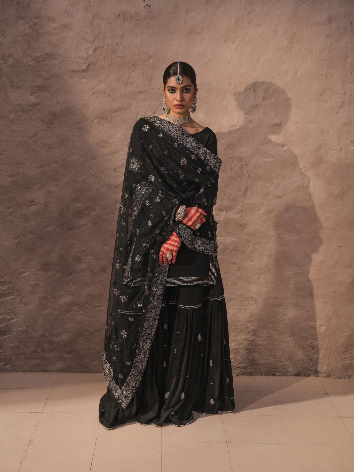 Black Hand-Embroidered Silk-Blend Sharara (3-Piece) - Image 2