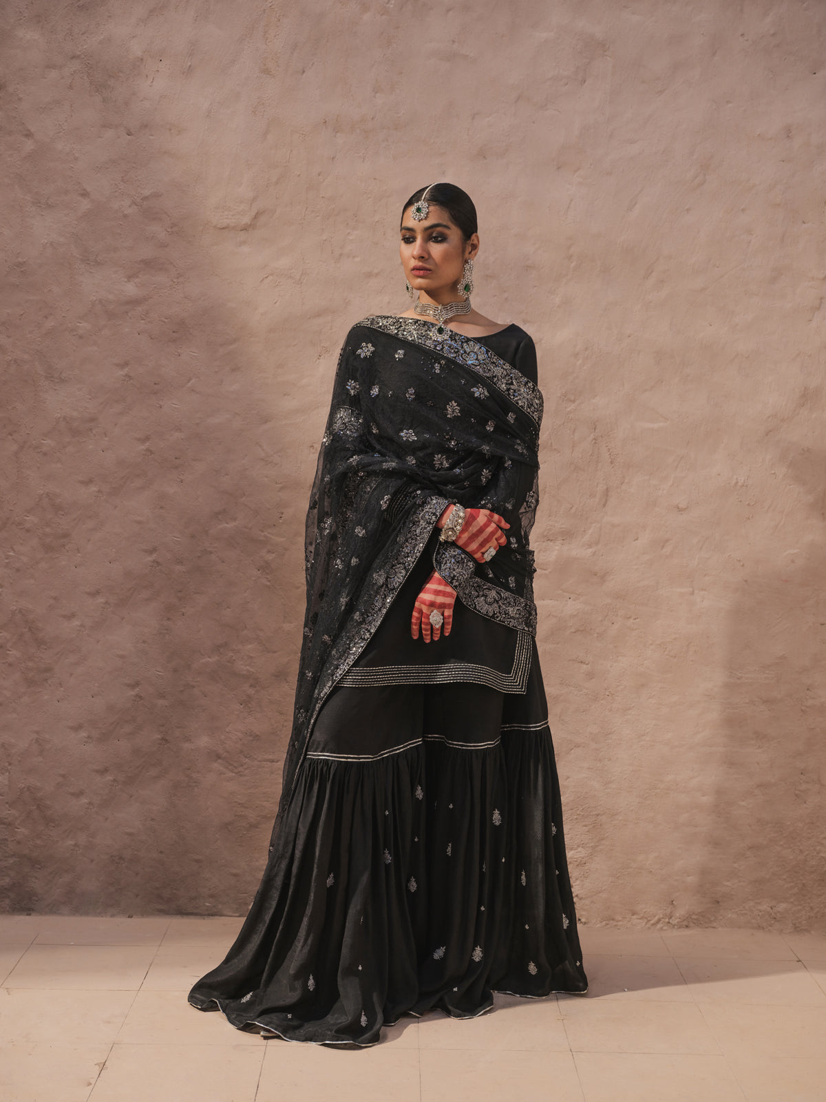 Black Hand-Embroidered Silk-Blend Sharara (3-Piece) - Image 3