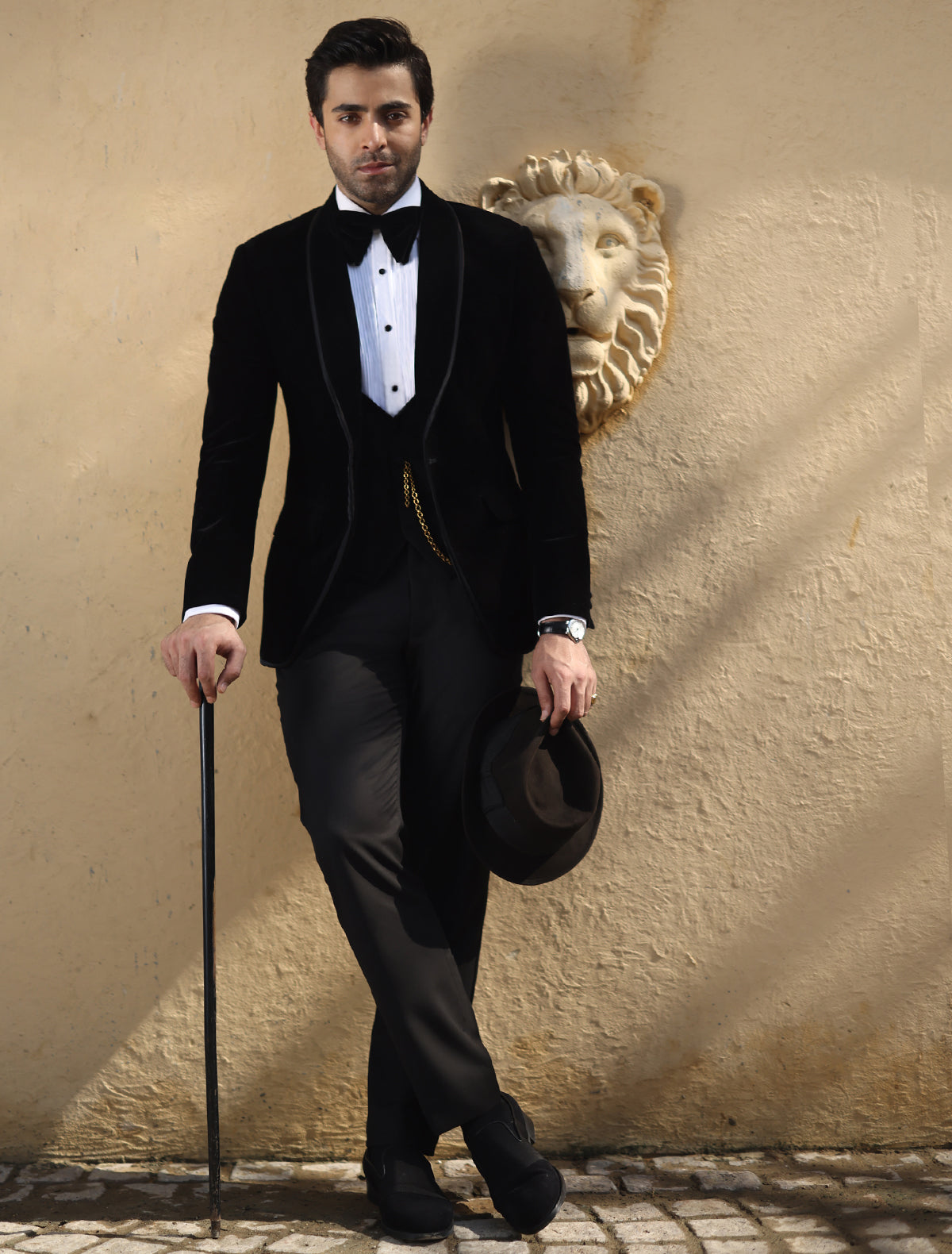 Black Velvet Tuxedo Jacket with Satin Lapels (1-Pc) - Image 2