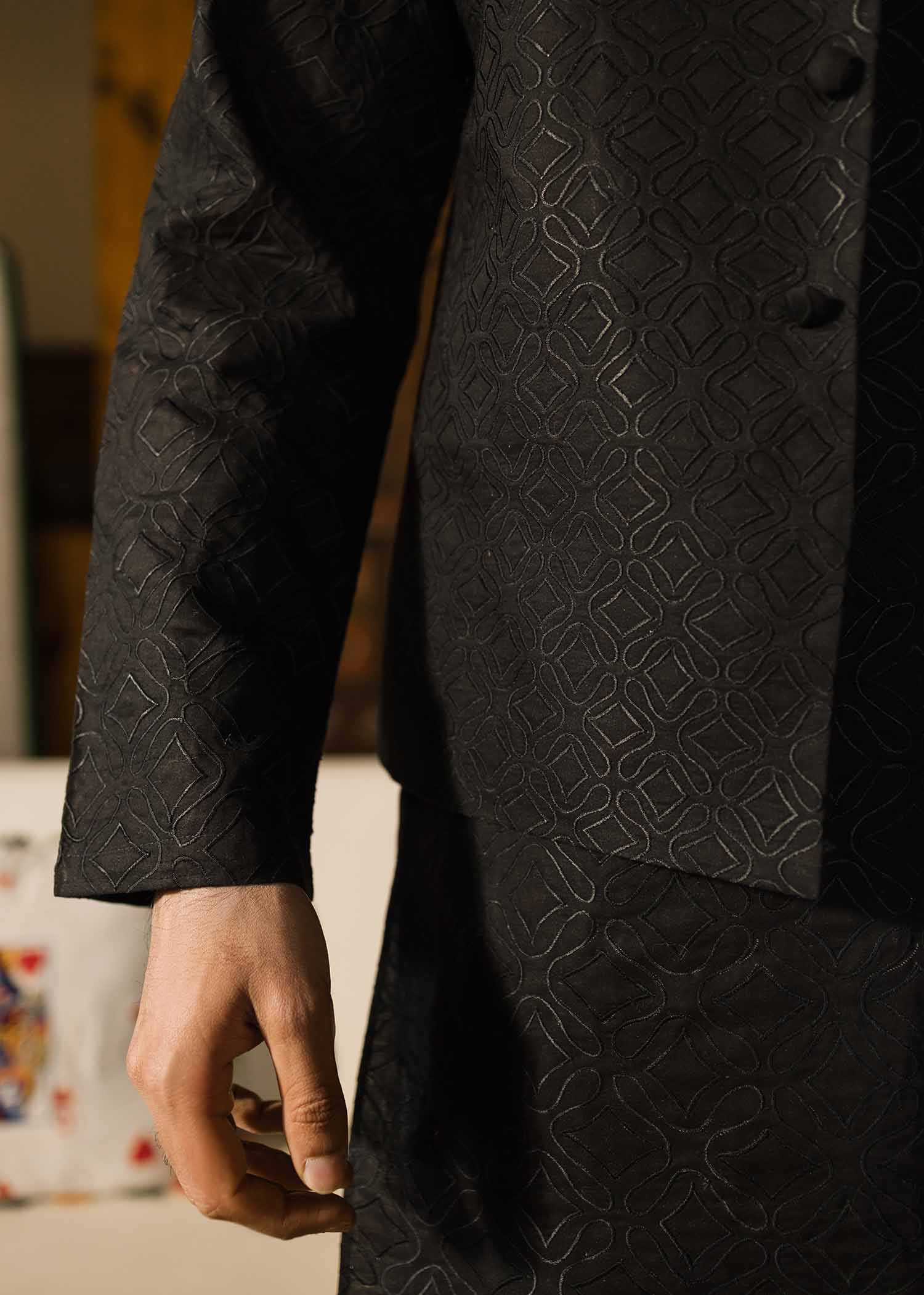 Black Embroidered Cambric Cotton Waistcoat Kurta (2-Piece) - Image 4